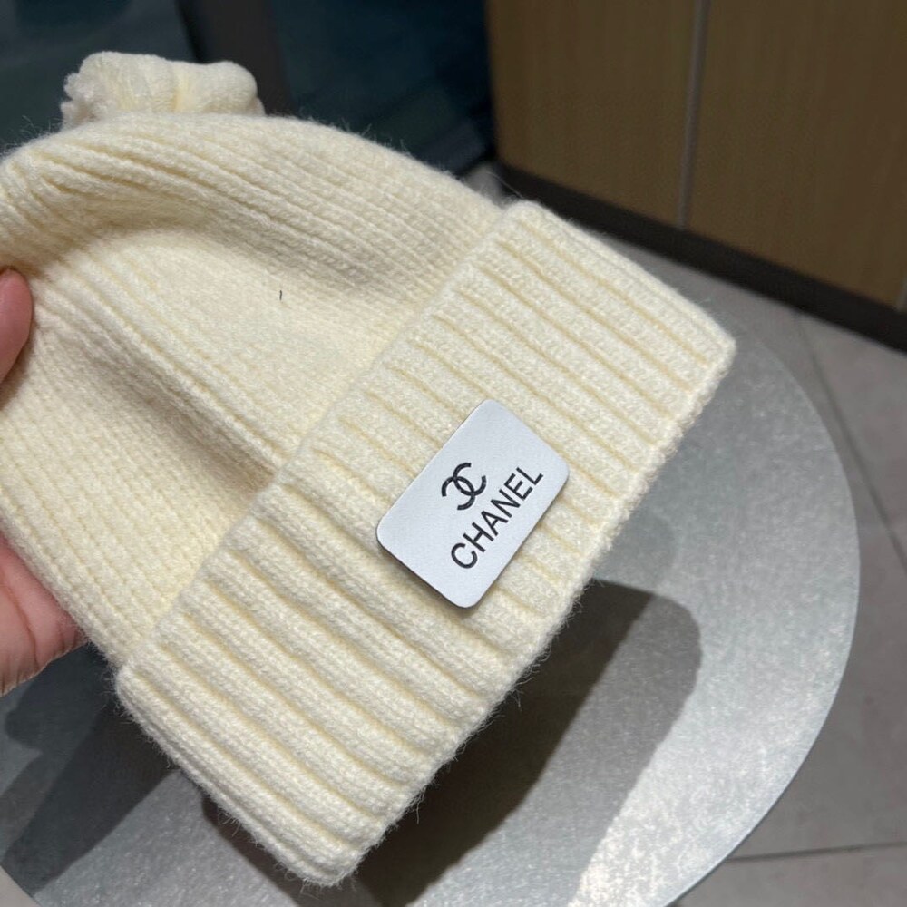 Chanel Teddy Ear Knit Beanie - Picture 4 of 7